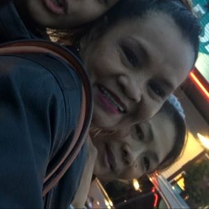 Meet your Posher, Juliana